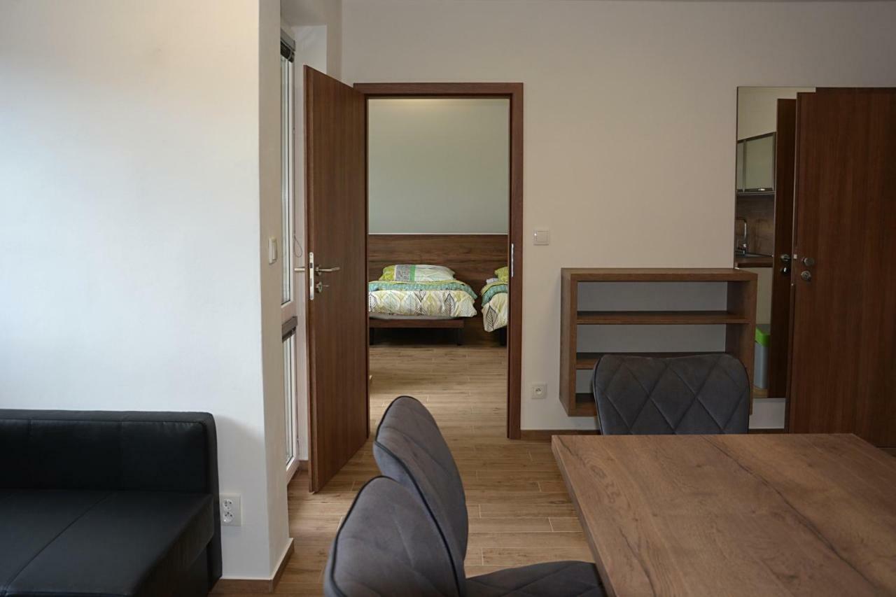 Hotel Na Zelenem Statku Rasovice  Zewnętrze zdjęcie